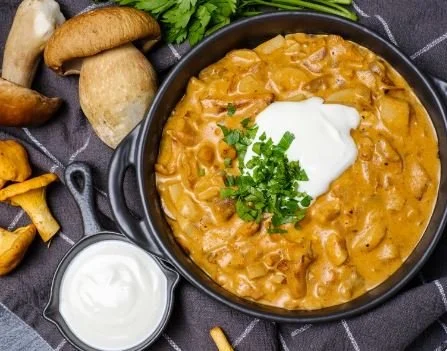 hans' schwammerlgulasch