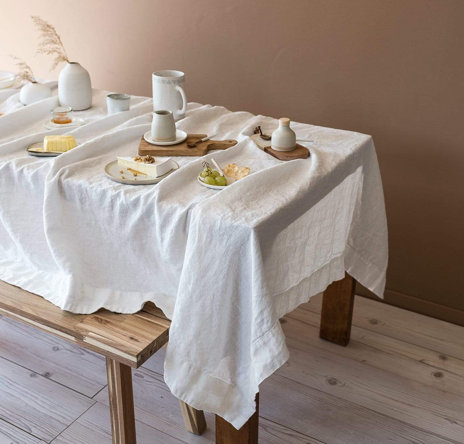 orkney-linen-tablecloth-white-4_2048x2048.jpeg