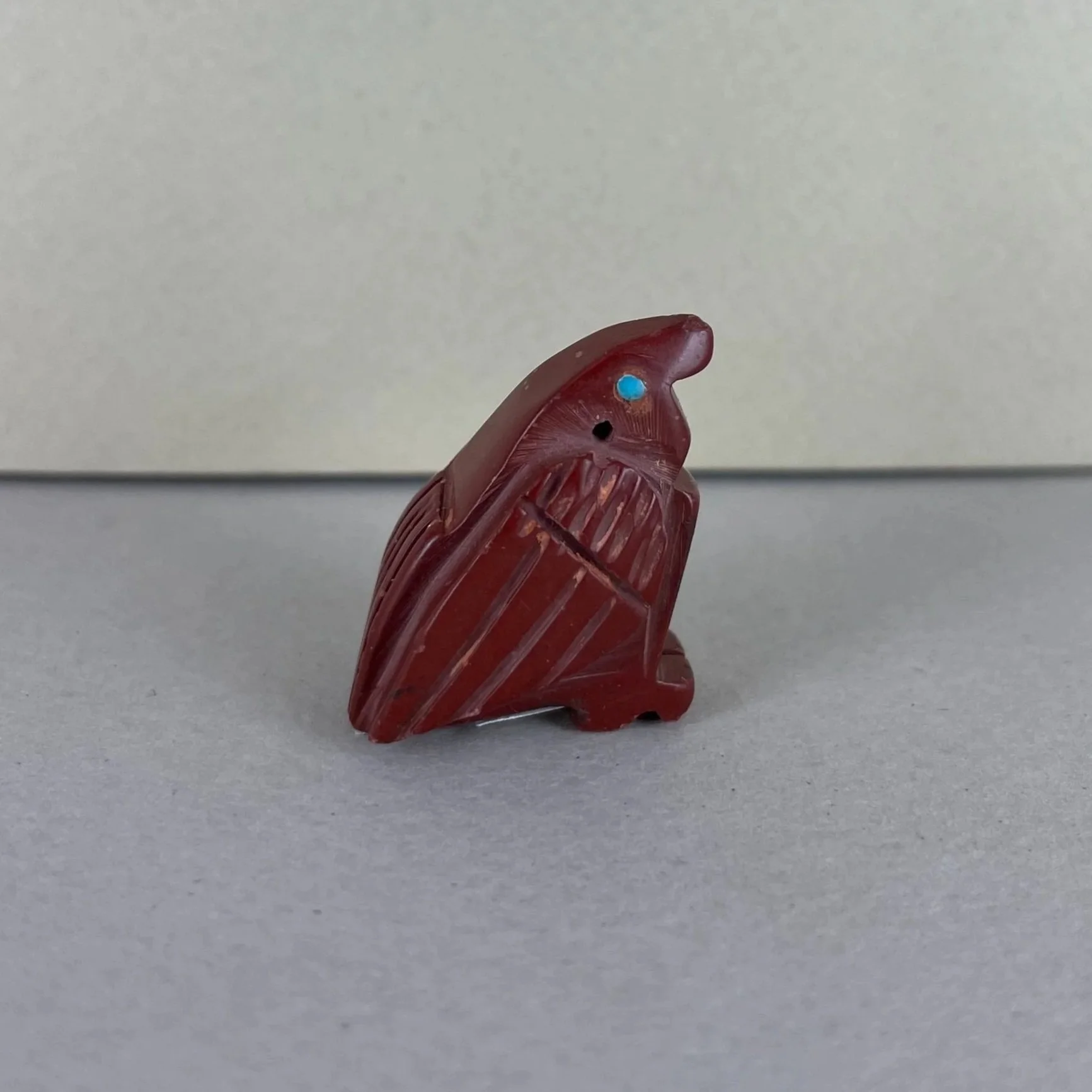 Pipe Stone Eagle Fetish by Larry Cisco