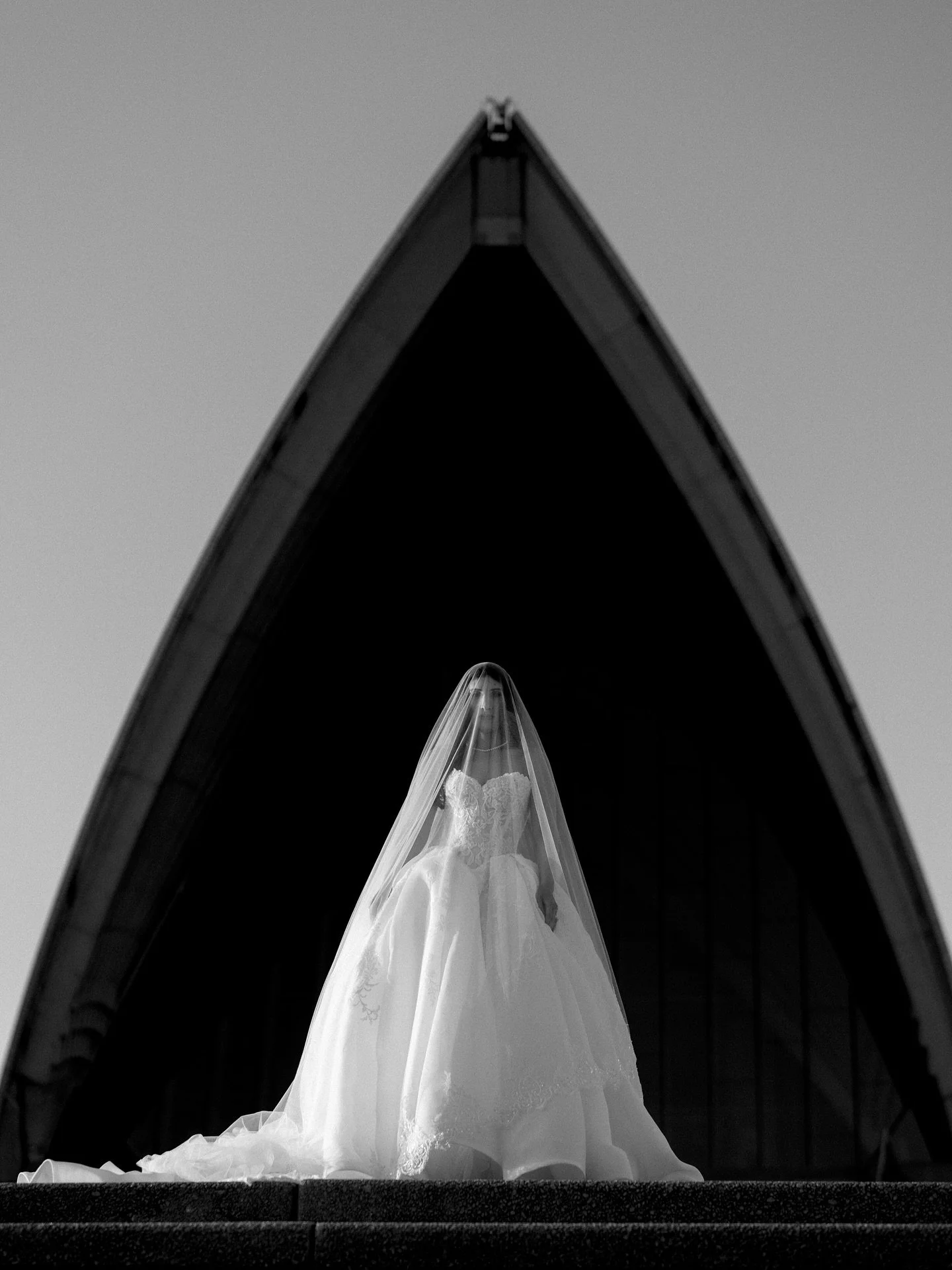 Opera. Light. Heather. 
#mekaweddings