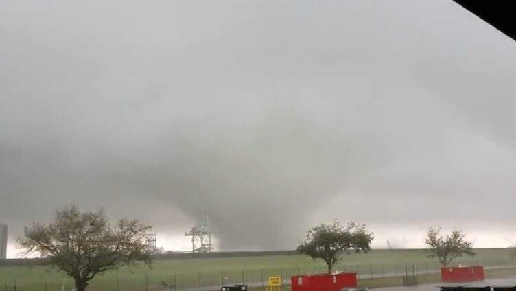 tornado 3.jpg