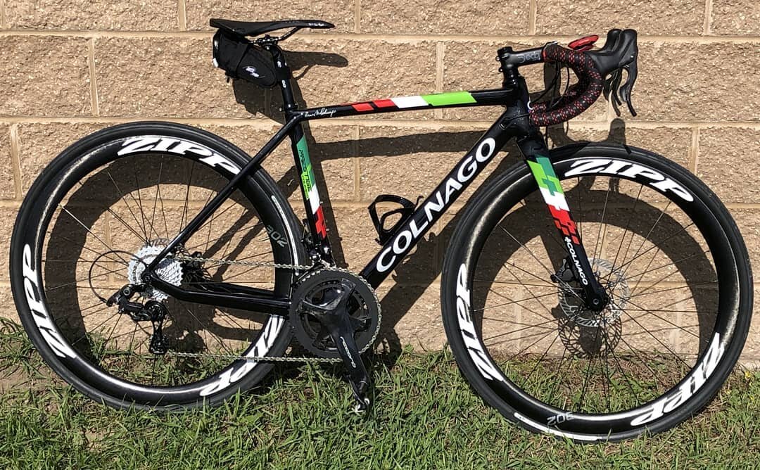 This went home last week. A custom @colnago_usa #prestige built for Gravel.
Someone is very happy!

@campagnolona @zippspeed #record12 #disc #thoseintheknow 
#ridewisconsin #rideyourbike #colnago #colnagoprestige