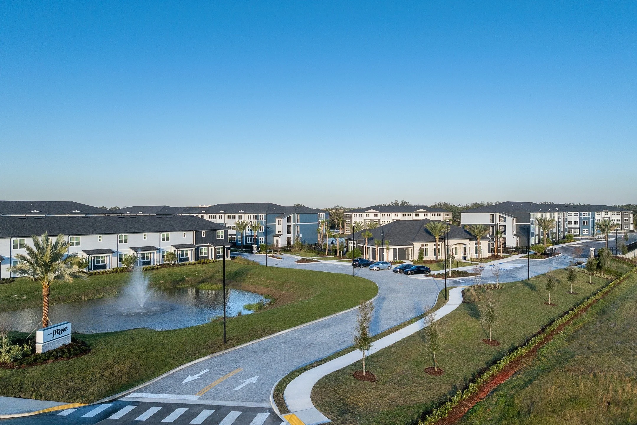 PROSE LAKESIDE | Catalyst provided civil engineering services for the new multifamily community in Lakeland, Florida. The spacious apartments and townhomes offer modern amenities, including a fitness center, co-working spaces, a pet park, and a resor