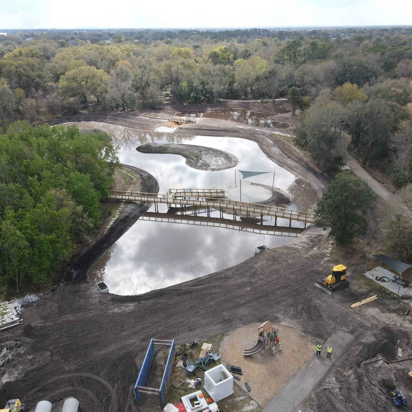 South Lake Howard Nature Park is taking shape! 🌿

Construction is underway in Winter Haven on this green infrastructure project, transforming essential stormwater systems into a vibrant community park.

The project will enhance Lake Howard&rsquo;s w