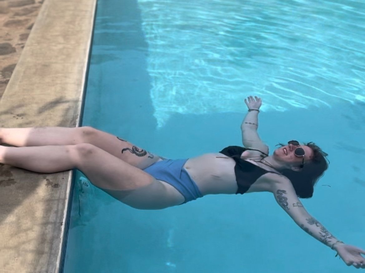 Have an (Ayurveda) Hot Girl Summer.