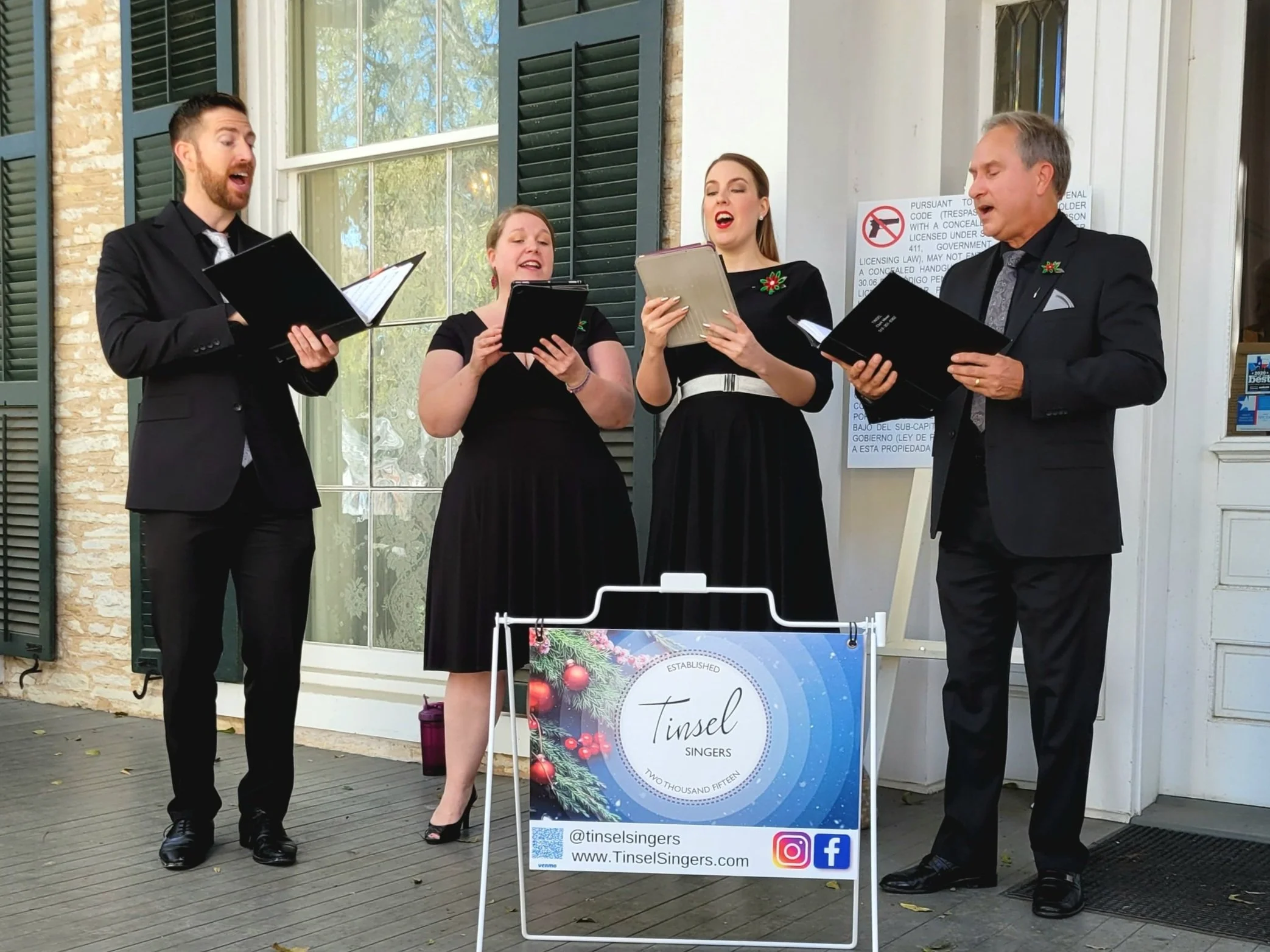 Hoppy Holidays with the Tinsel Singers (12/20)