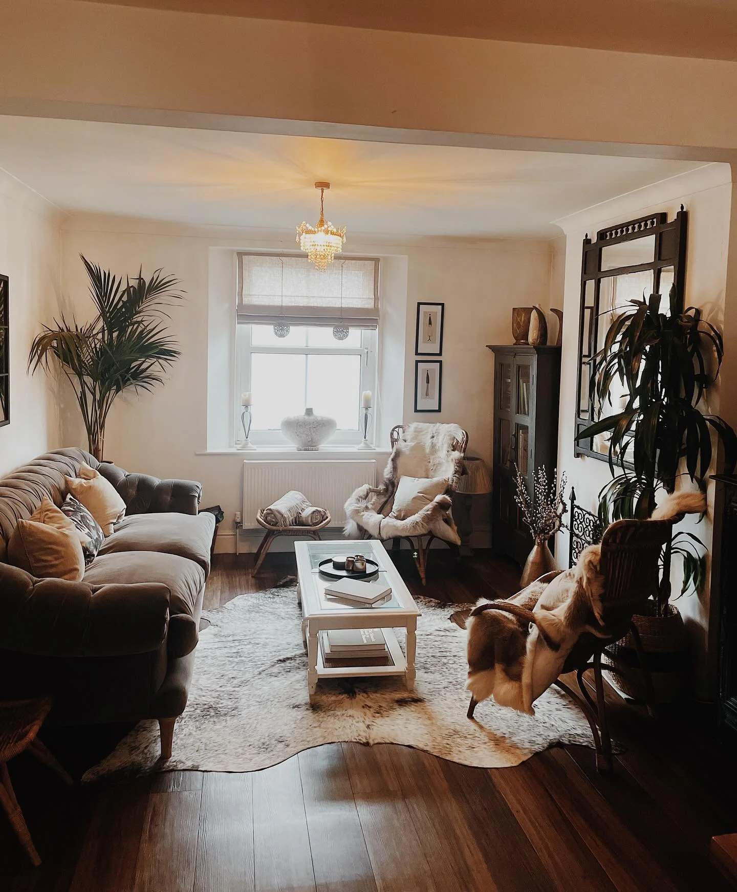 Are you looking for a coastal bolthole or rental opportunity? We are moving on and selling our lovely home near to Salcombe. Message me for more details, going on the market in the next few days. Also have a little barn with plans for an annexe/ work