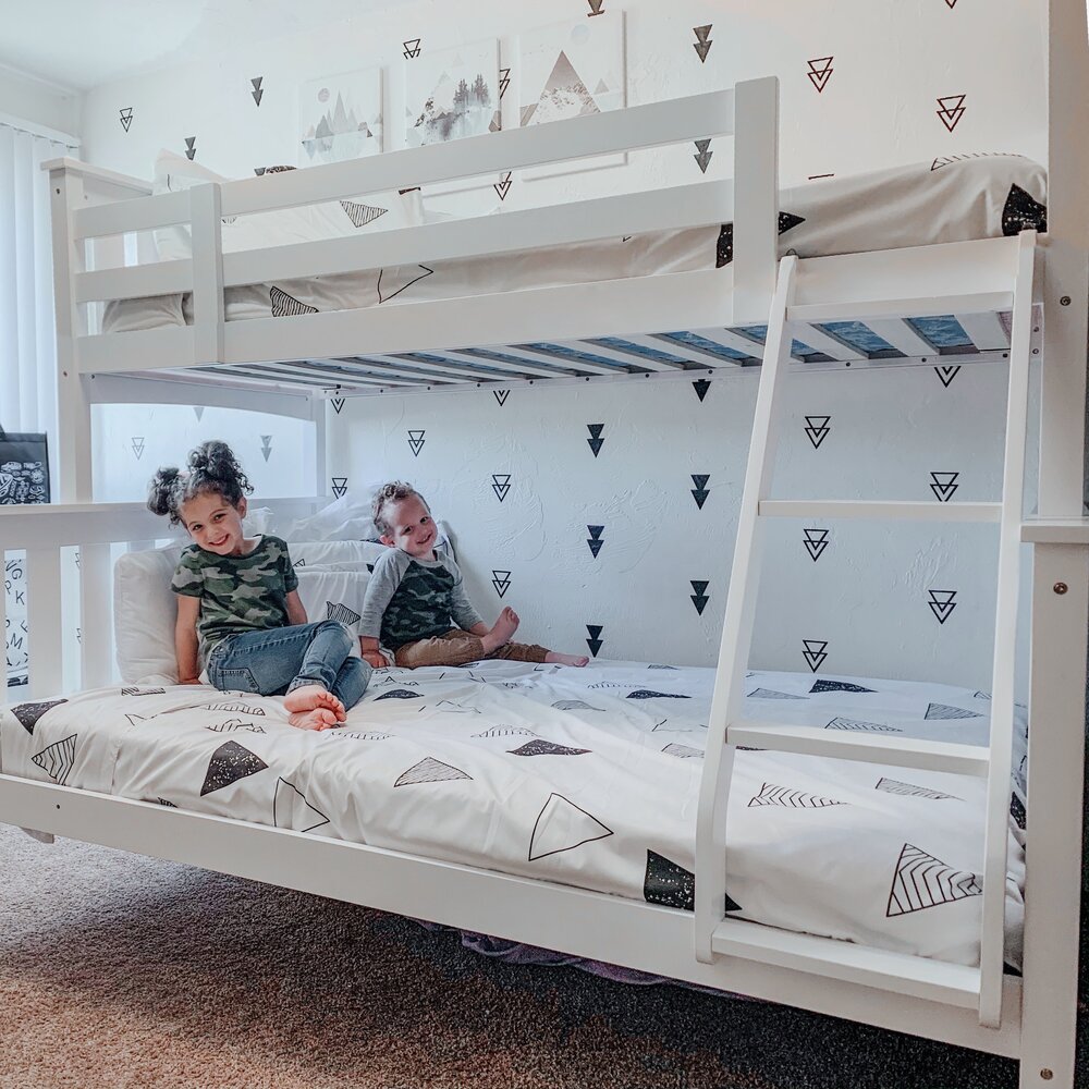 Thomasville Kids Winslow Twin Over Full, Storkcraft Bunk Bed