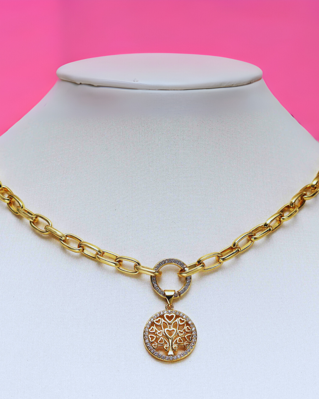 Rooted-necklace.png