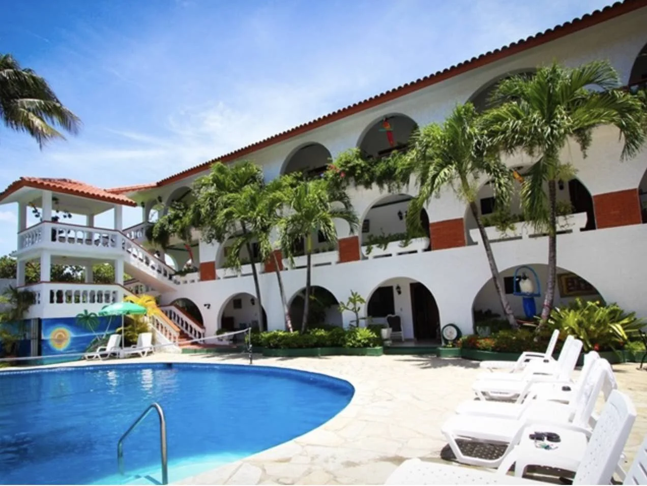 W&amp;R Pro: Blackbeards Adult Resort