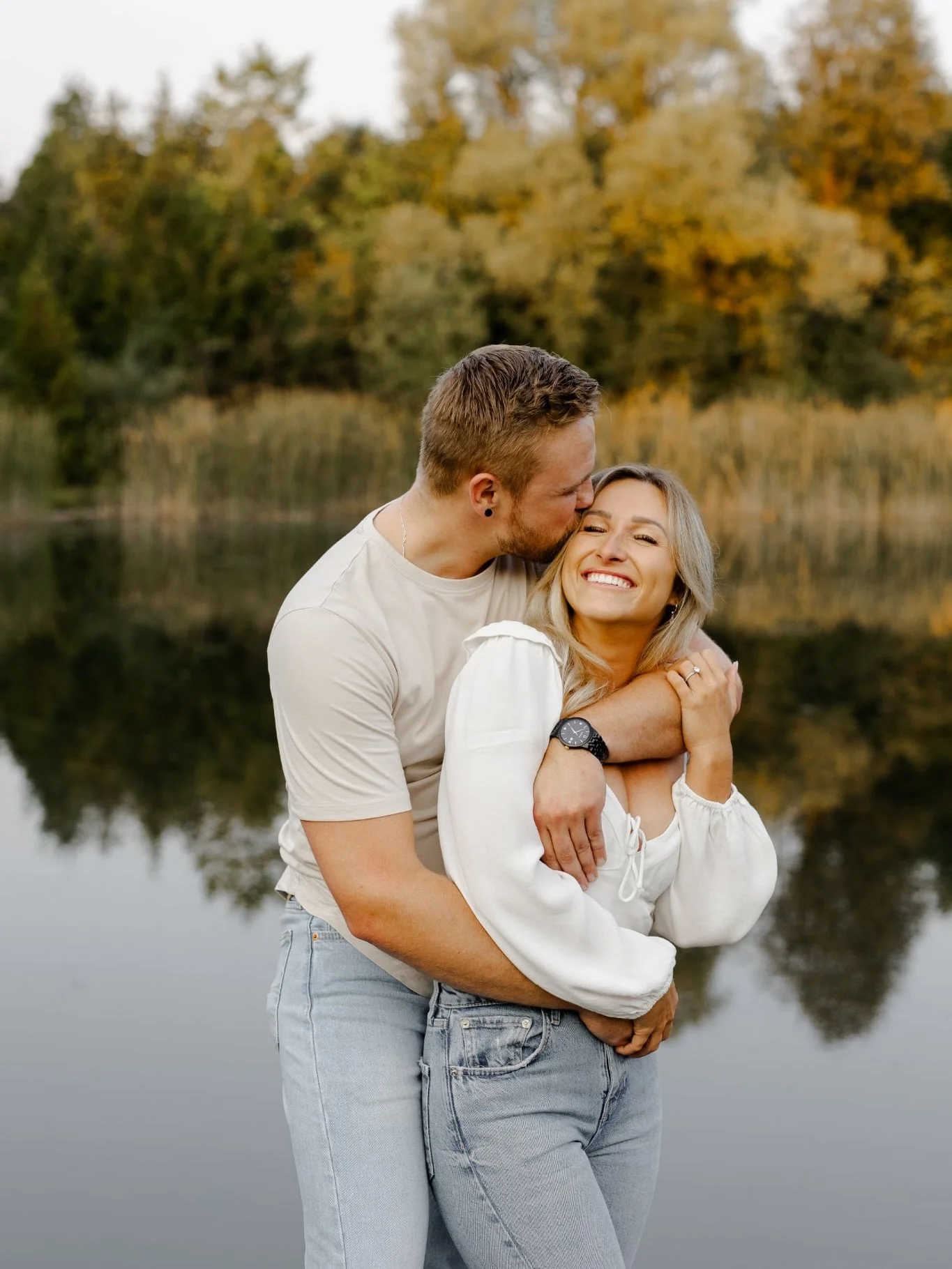 &ldquo;Raise your hand if you&rsquo;ve said: &lsquo;We&rsquo;re actually super awkward in front of the camera.&rsquo; 🙋&zwj;♀️

Want in on a little secret?🤫 99% of my couples say the EXACT same thing, whether it&rsquo;s in their initial email or th