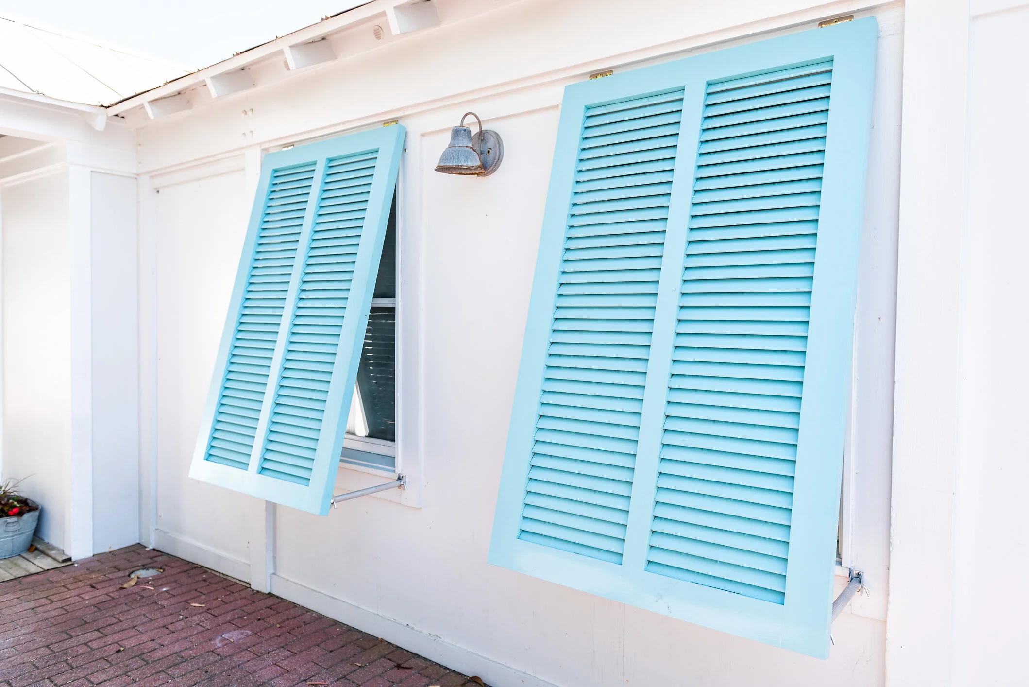 Are Storm Shutters Necessary?