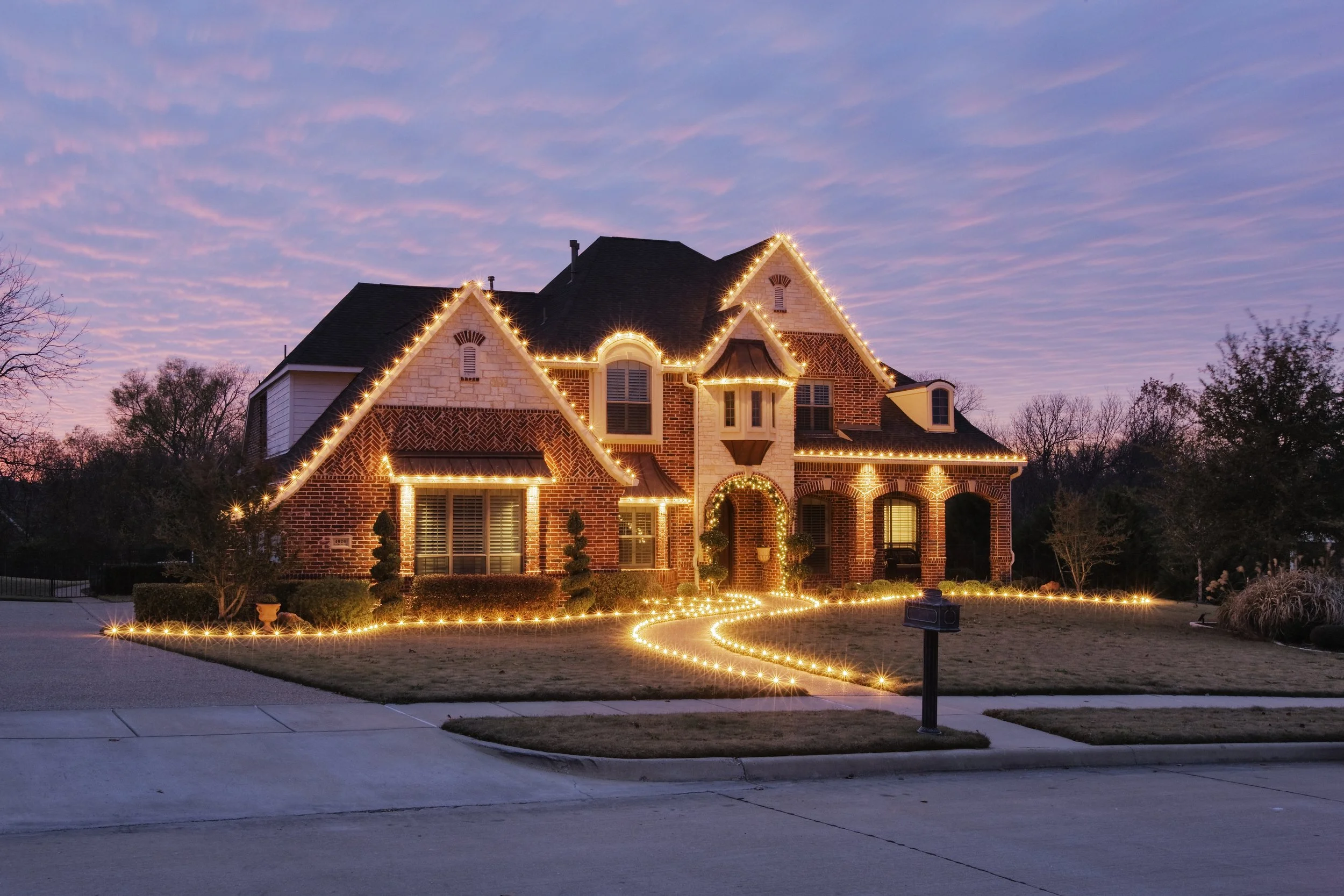 Hanging Your Holiday Lights