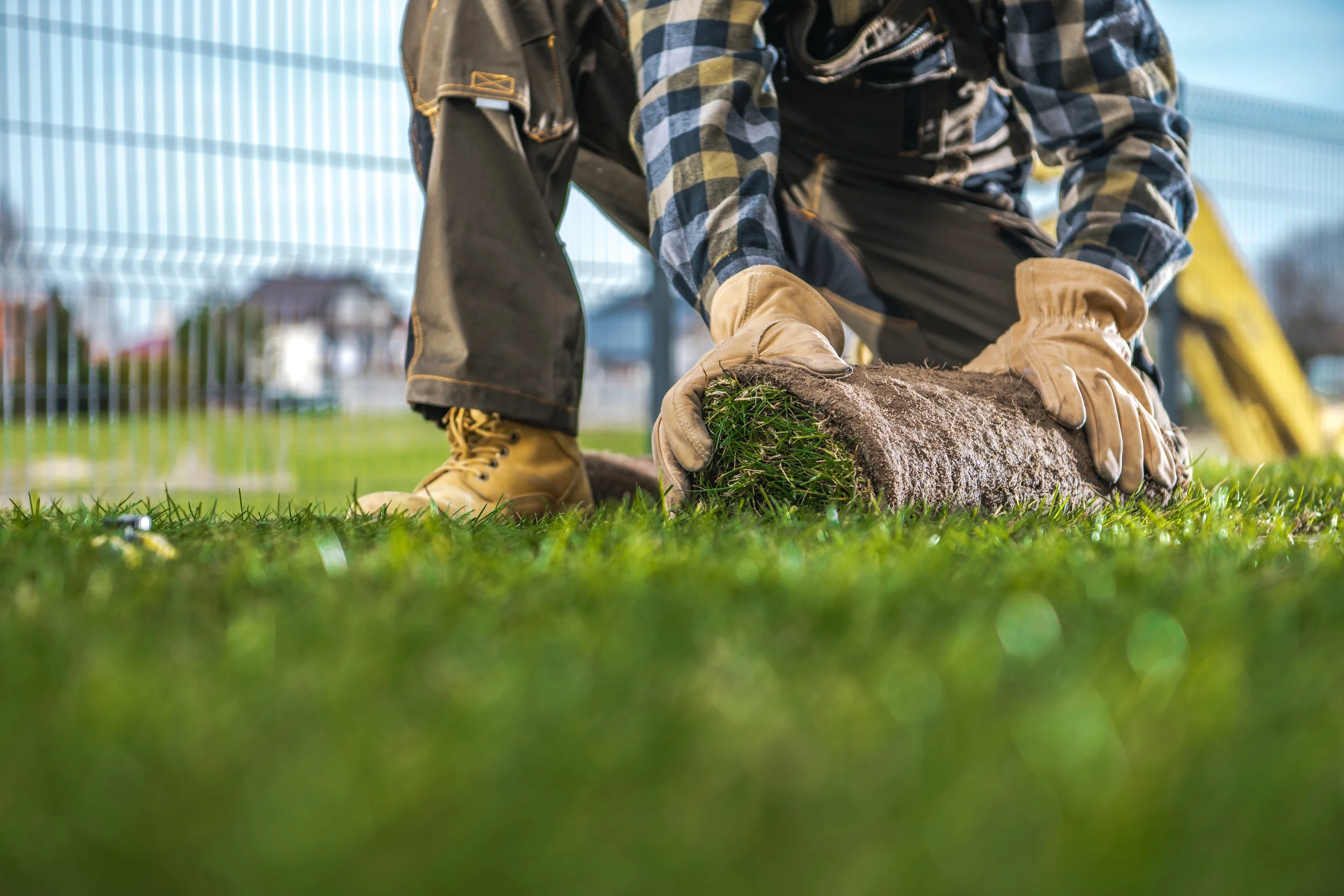 7 Reasons People  Choose Turf Yards
