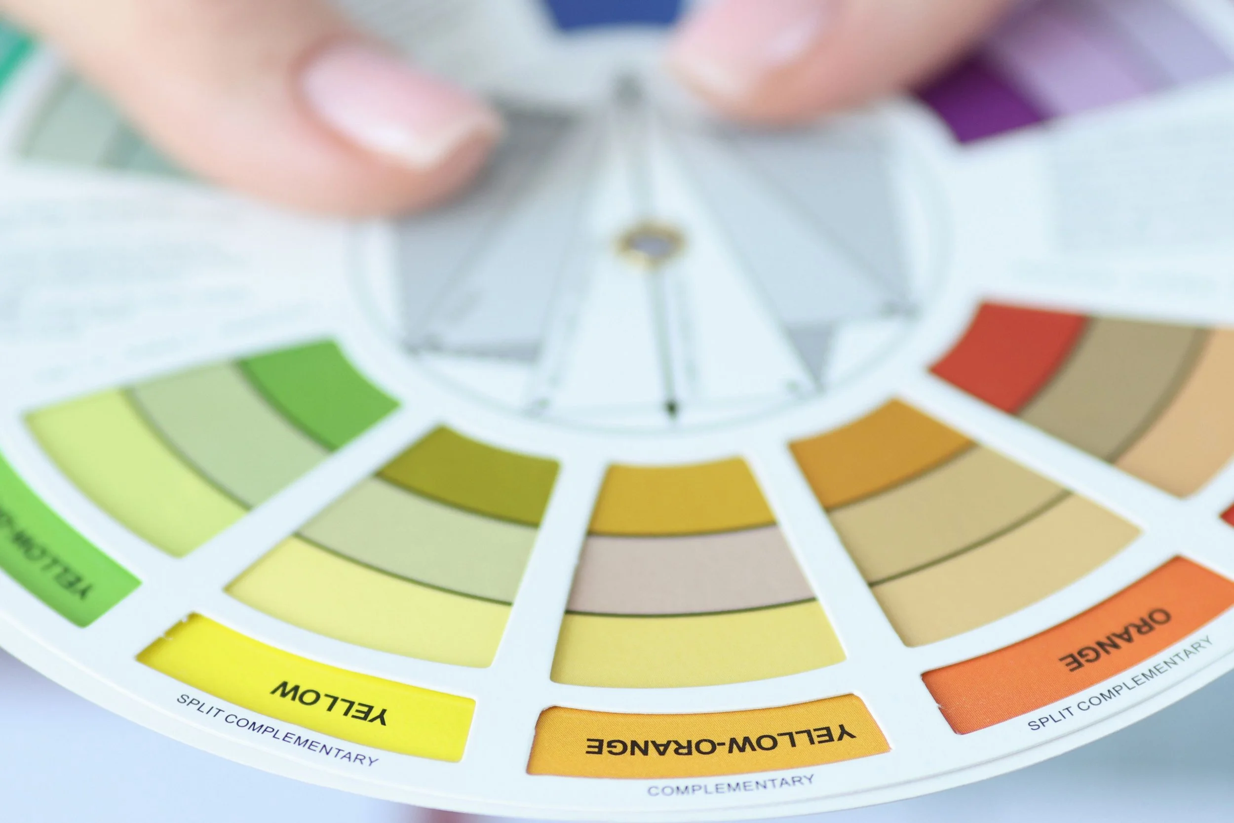 Top Color Schemes For Your Half Bathroom