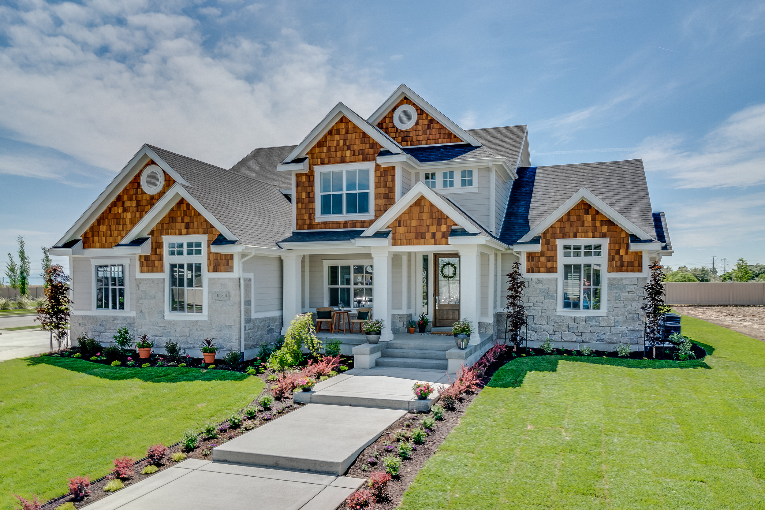 Summer Shine: How Professional Window Cleaning Can Enhance Your Home's Appearance