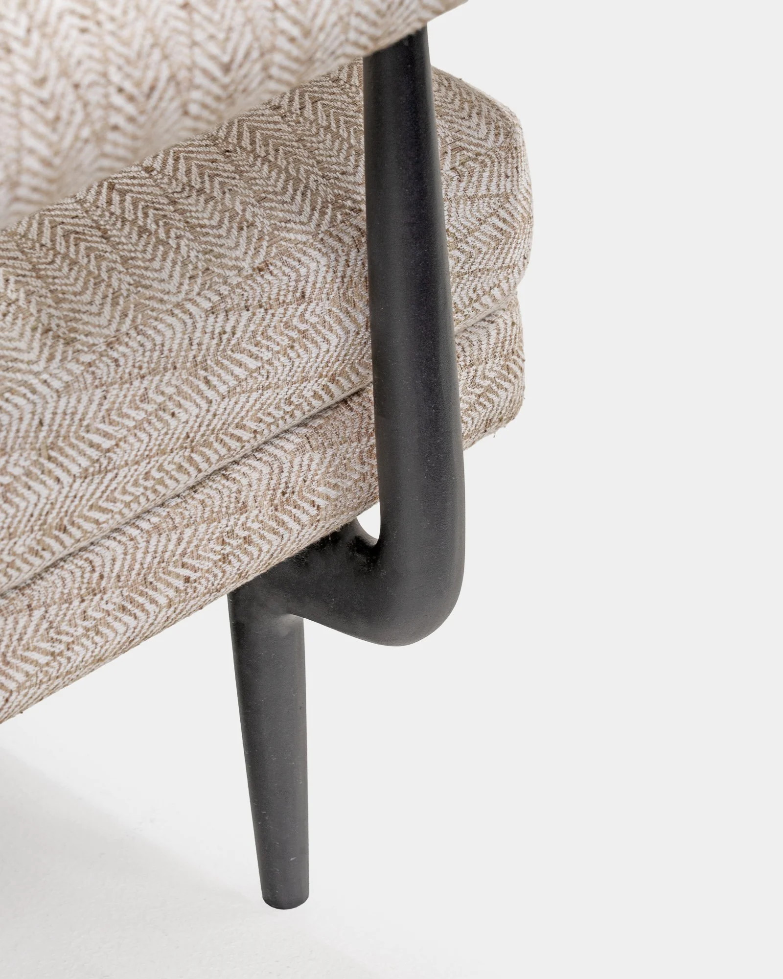 Noguchi Sofa (10).jpg