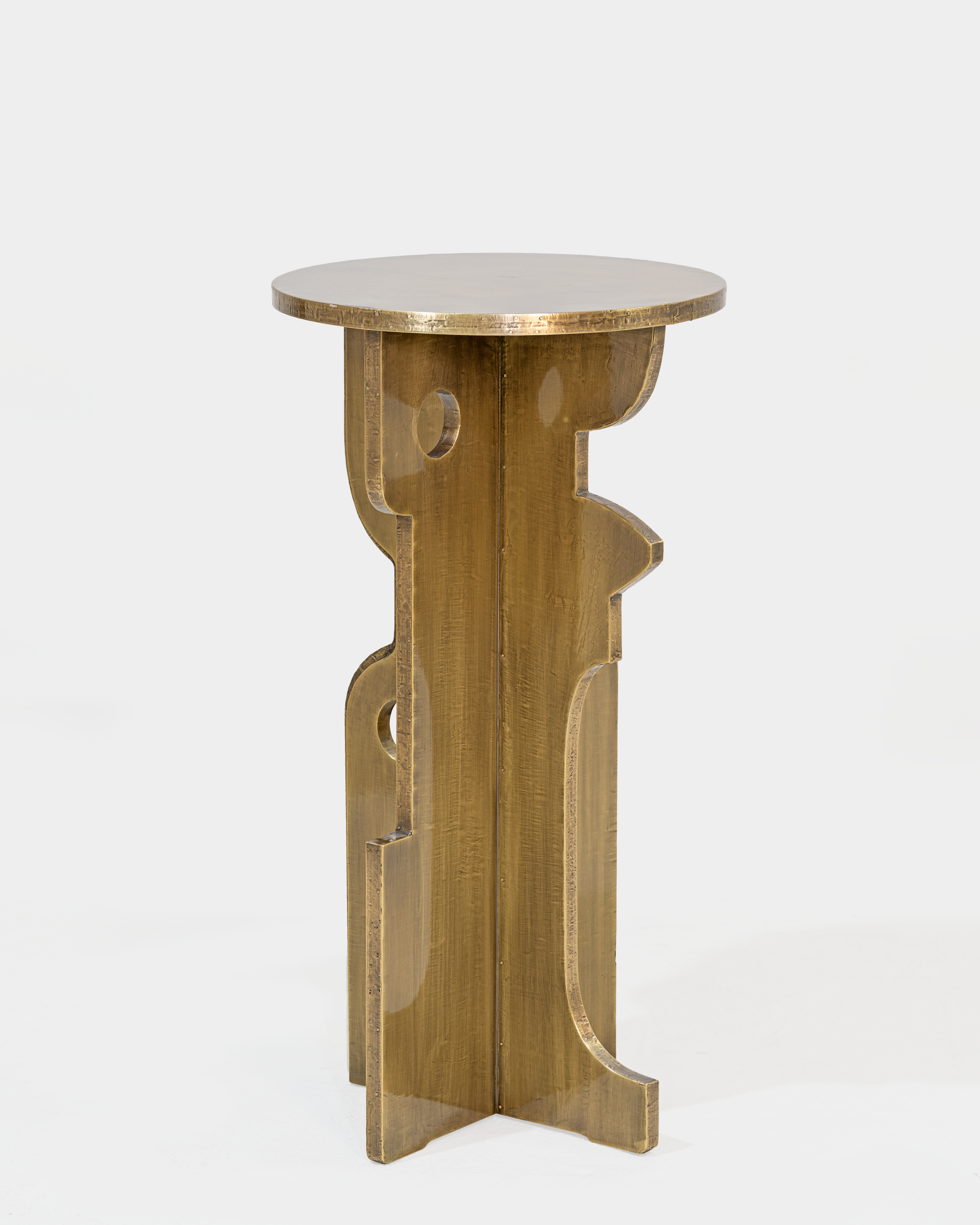Bedouin Table Gold (3).png
