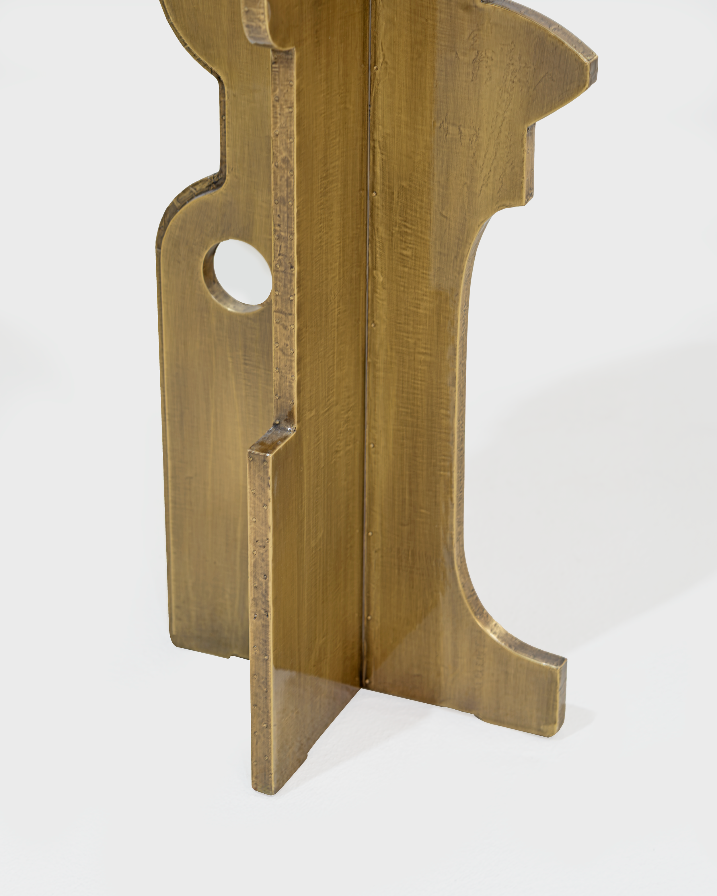 Bedouin Table Gold (7).png