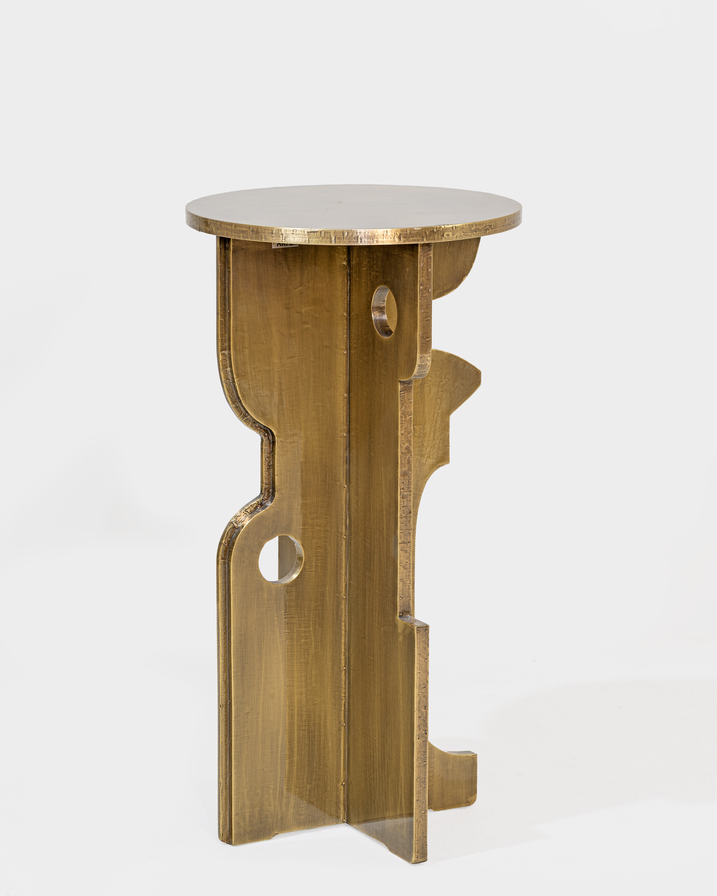 Bedouin Table Gold (2).png