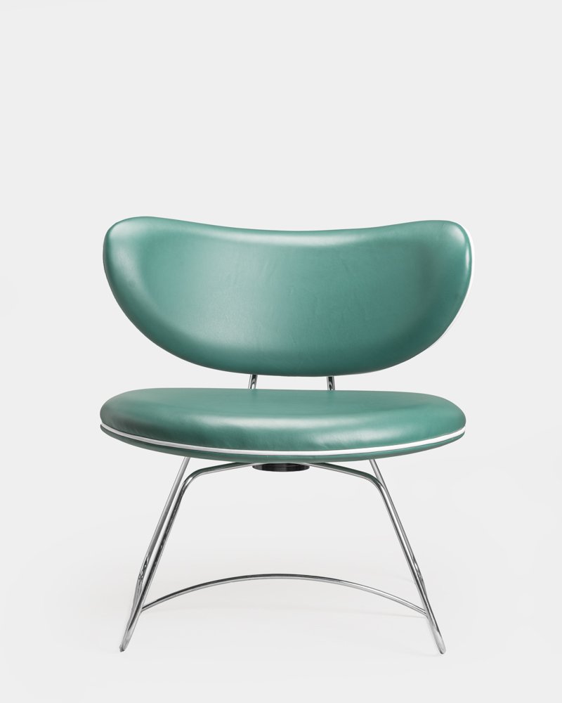 Ostrich Chair (1).jpg