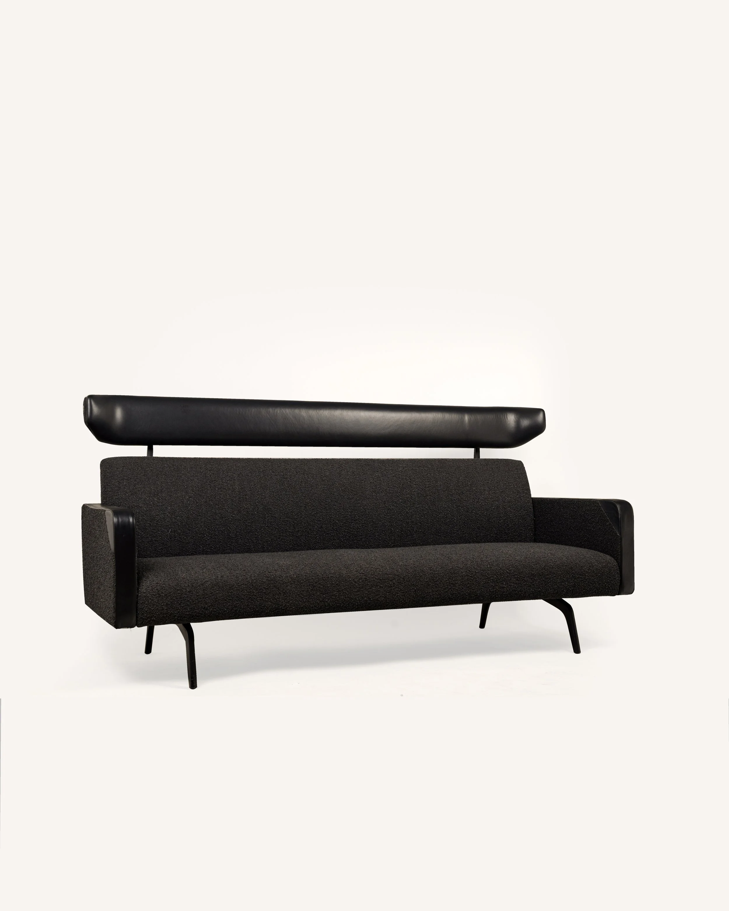 SO-011_Asan Sofa High Back (3).jpg
