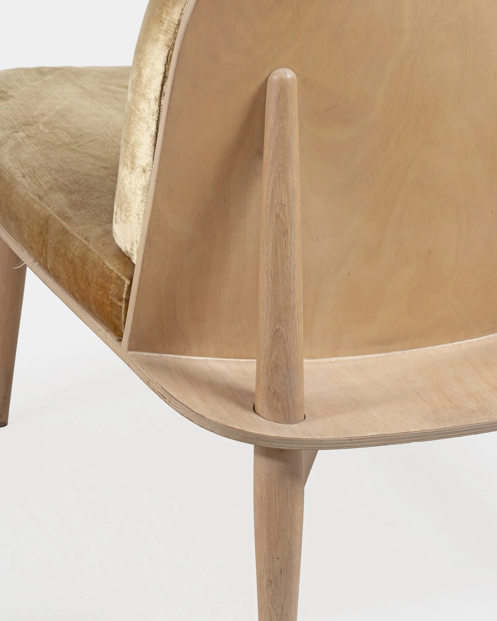 Shelf Single Seater Chair (9).jpg