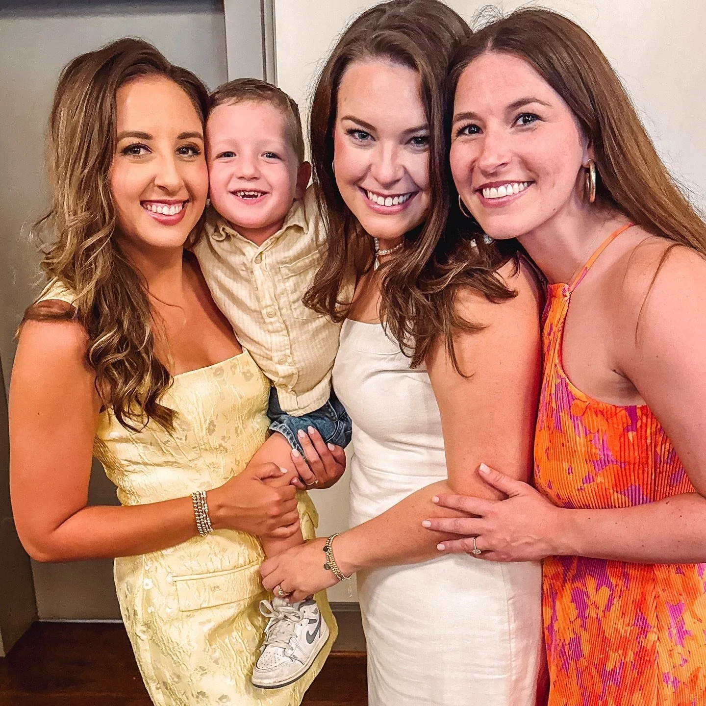 A girl&rsquo;s trip + Easton to see our girl get married💍💒

Being reunited with Katie and Kasie and all of our mamas did our hearts good! So much has changed in the past 11 years yet we can pick up right where we left off. Katie got married to the 