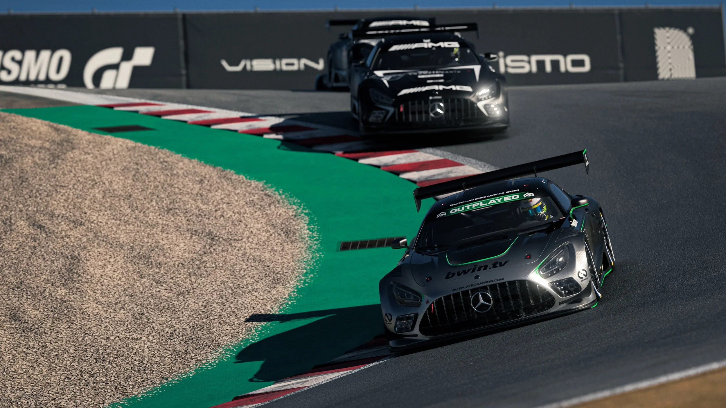 Xynamic-AMGVirtualChampionship-RD1-11.jpg