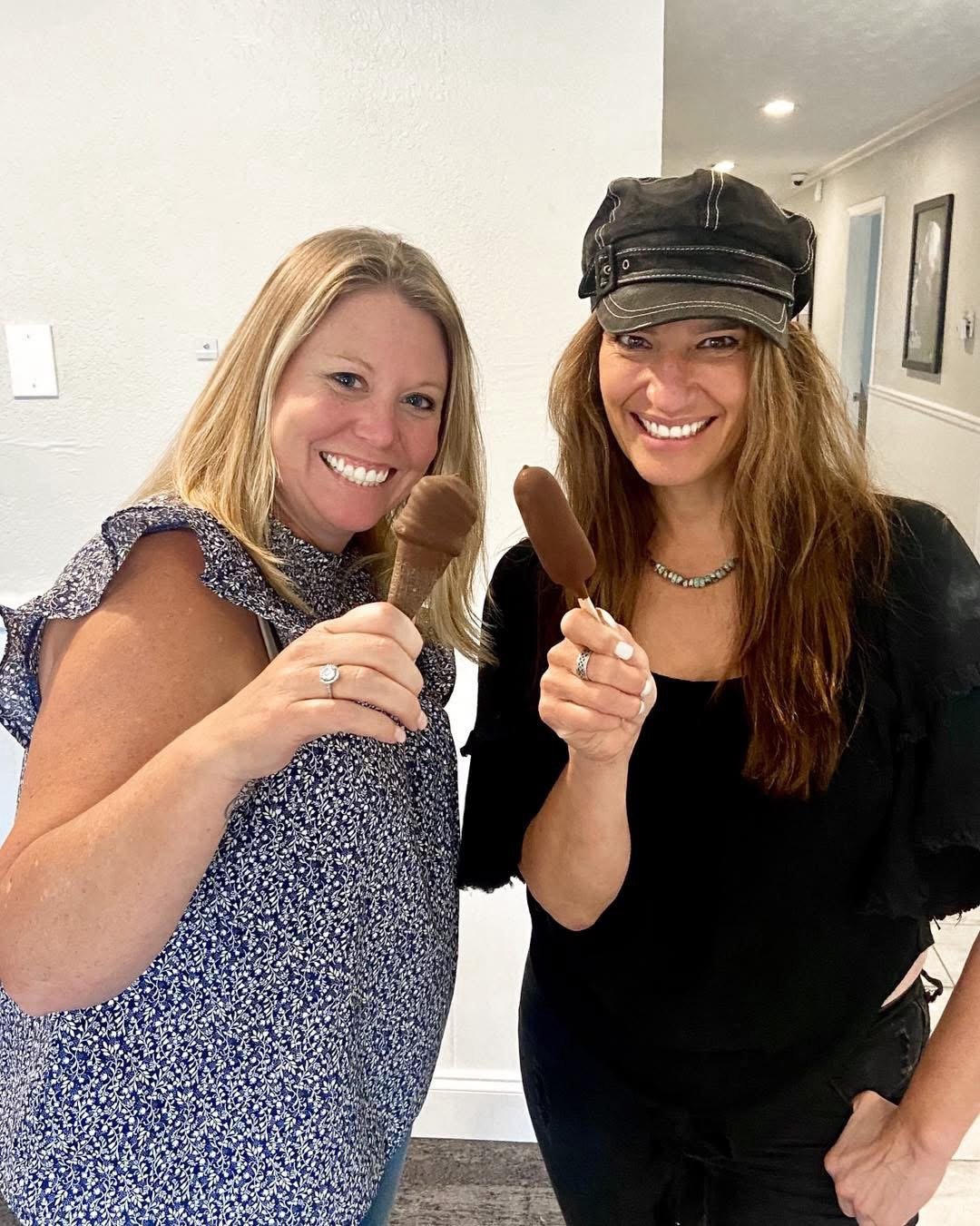 Throwing it back to warmer weather &amp; cold treats! 🍦🌞

_____

📍SHOWROOM &amp; SLAB GALLERY:
845 McFarland Pkwy, Alpharetta, GA

FOR APPOINTMENTS:
&bull; Call: 470-354-3850
&bull; Email: info@surfaceproviders.com