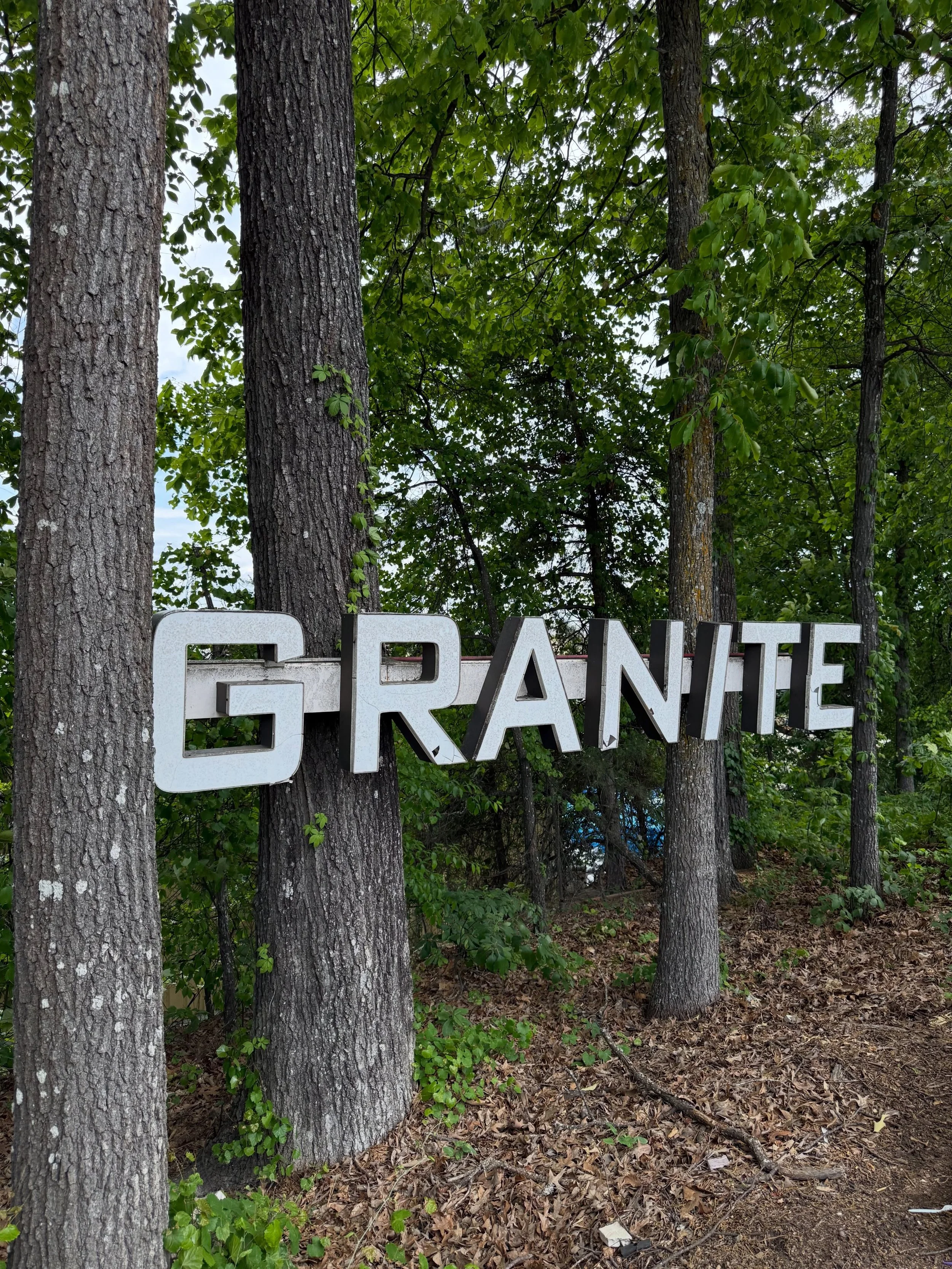 Don&rsquo;t take your weekend for granite! Happy Friday! 🪨 🪄👏🏻

_____

Providing custom countertops to Greater Atlanta + North Georgia.

📍SHOWROOM &amp; SLAB GALLERY:
845 McFarland Pkwy, Alpharetta, GA

FOR APPOINTMENTS:
&bull; Call: 470-354-385