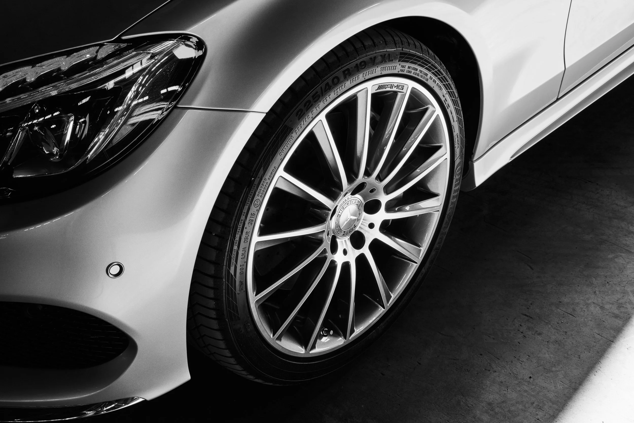 Mercedes_C300_Coupe_0061.jpg