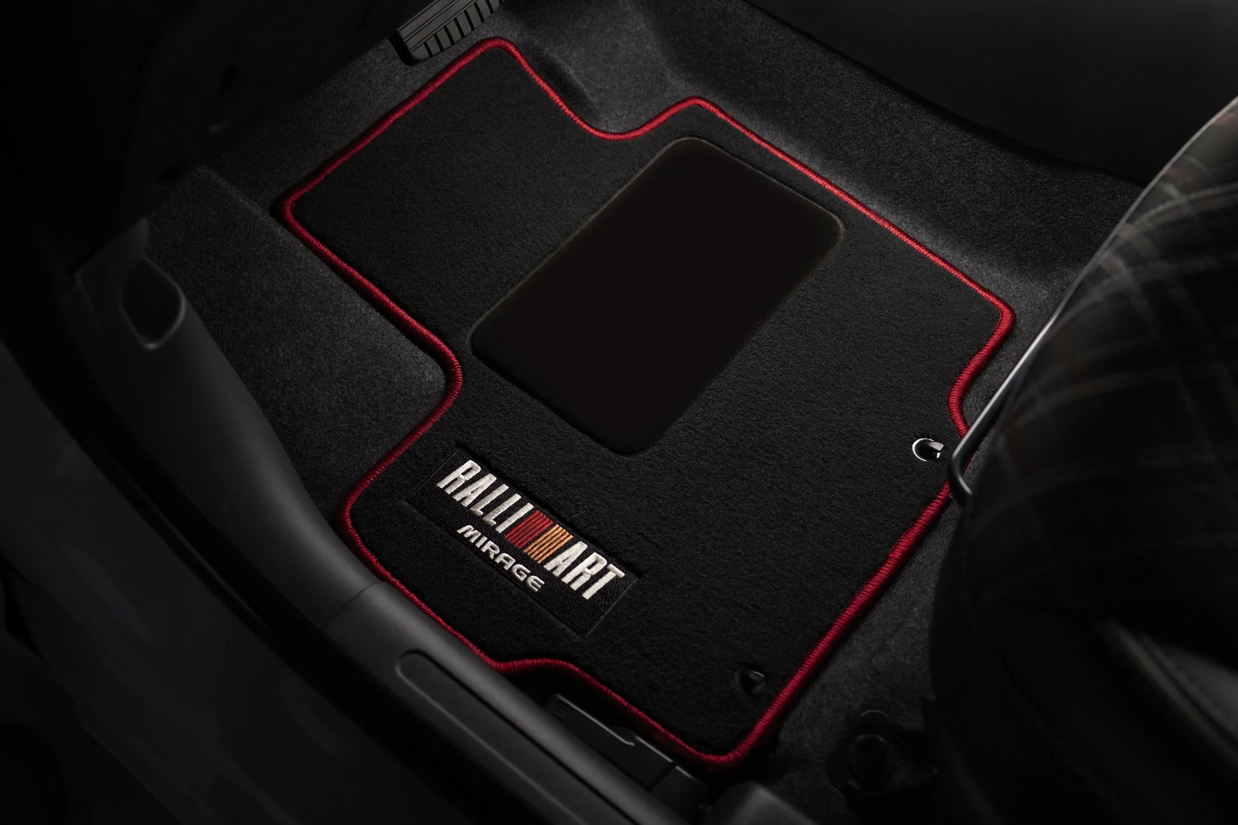20220920_Mitsubishi_1409.jpg