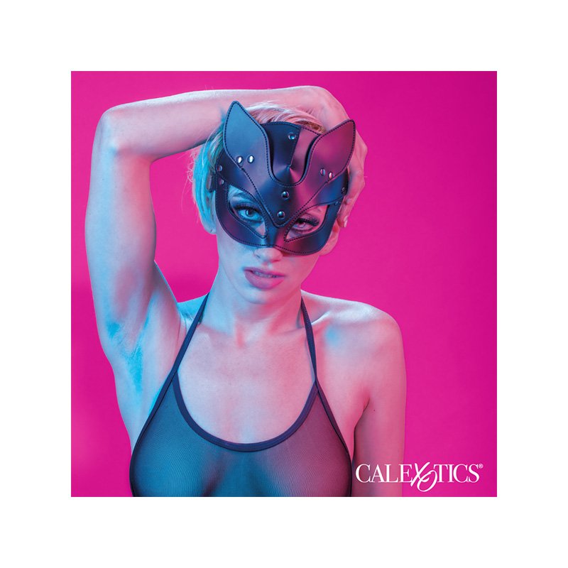 calexotics-euphoria-cat-mask-model-2.jpg