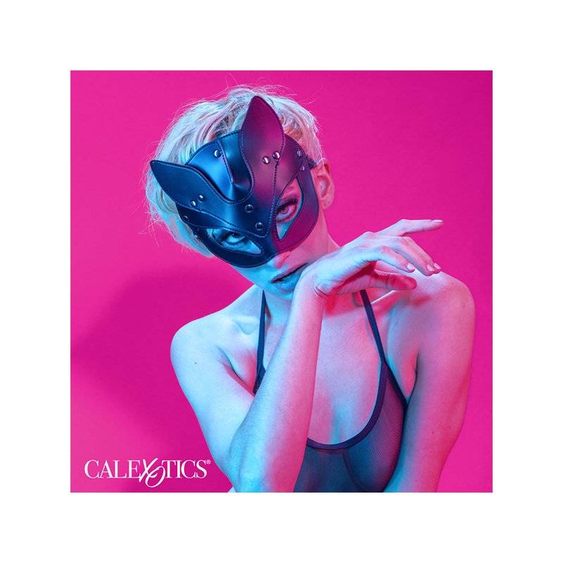 calexotics-euphoria-cat-mask-model.jpg