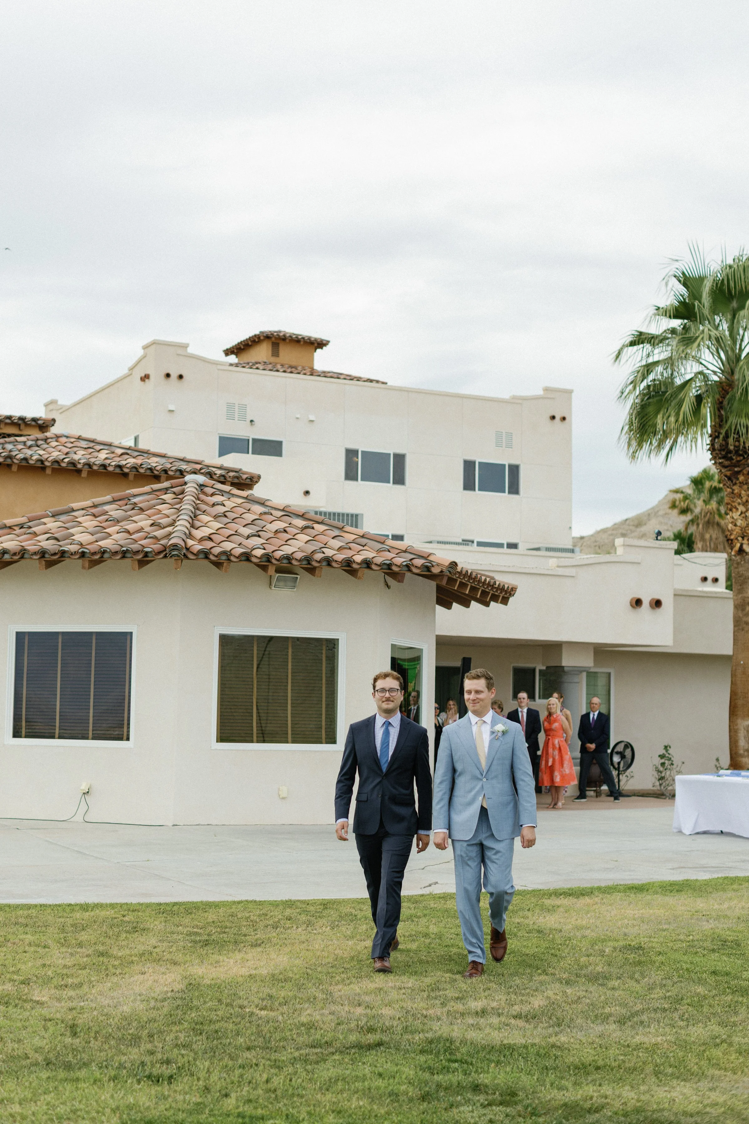 Clair and Chris Sneak Peaks-9.jpg