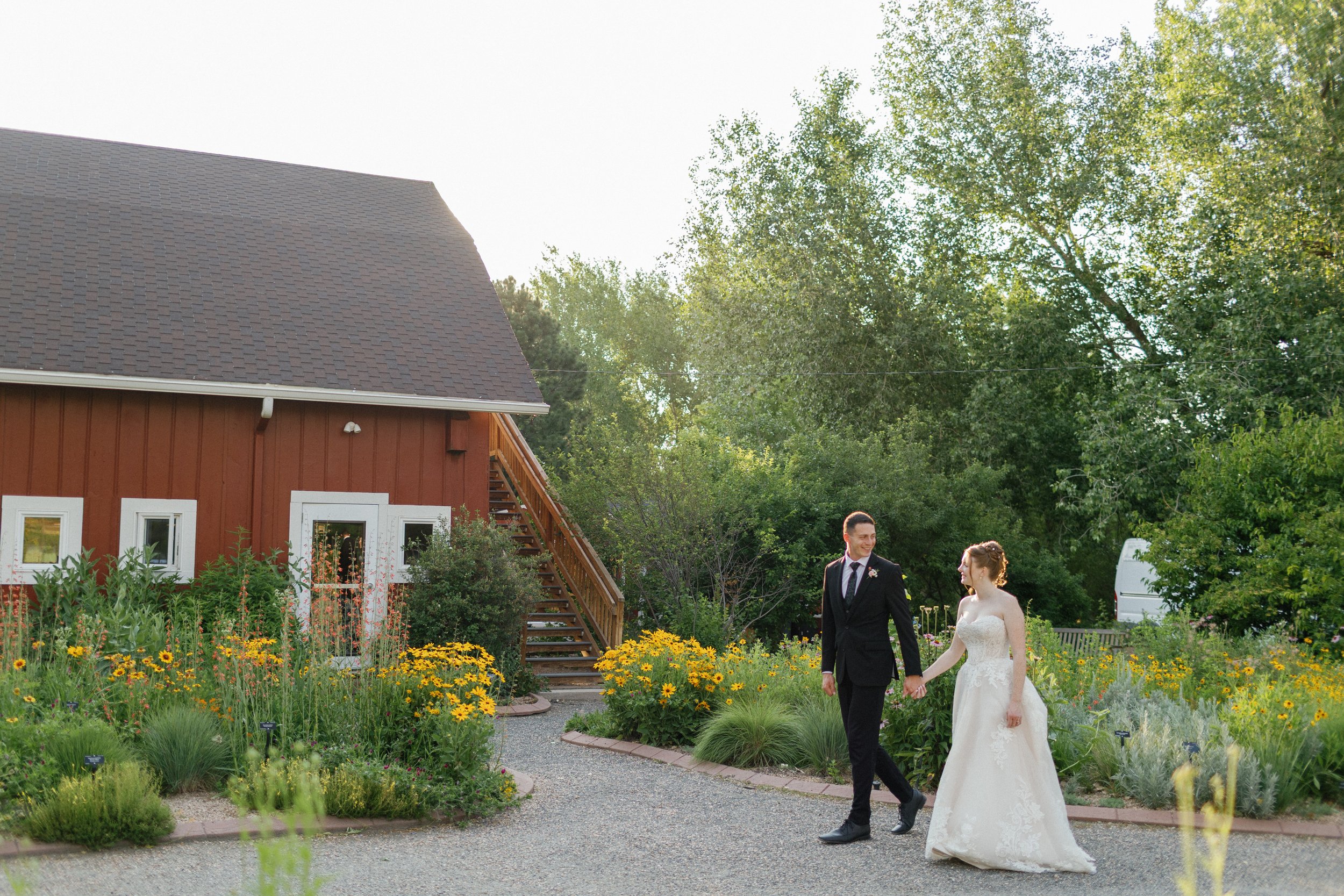 Jakson and Carlie's denver botanic gardens at chatfield farms Wedding-26.jpg