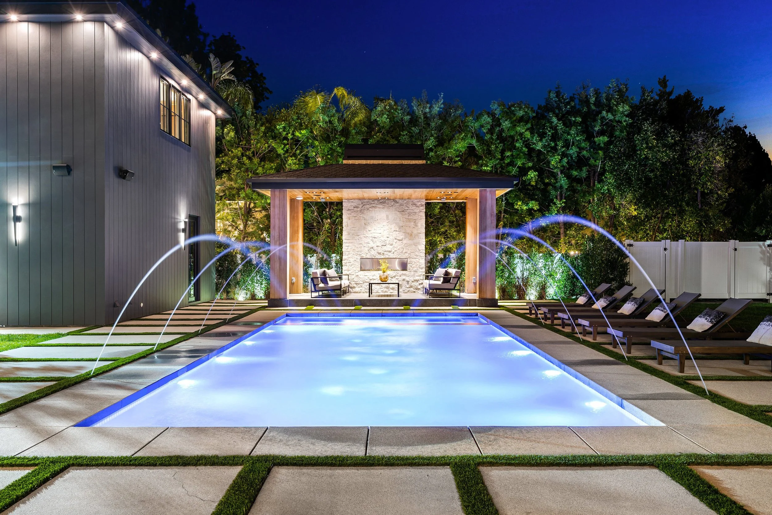 Transform Your Pool with Exciting Features and Upgrades