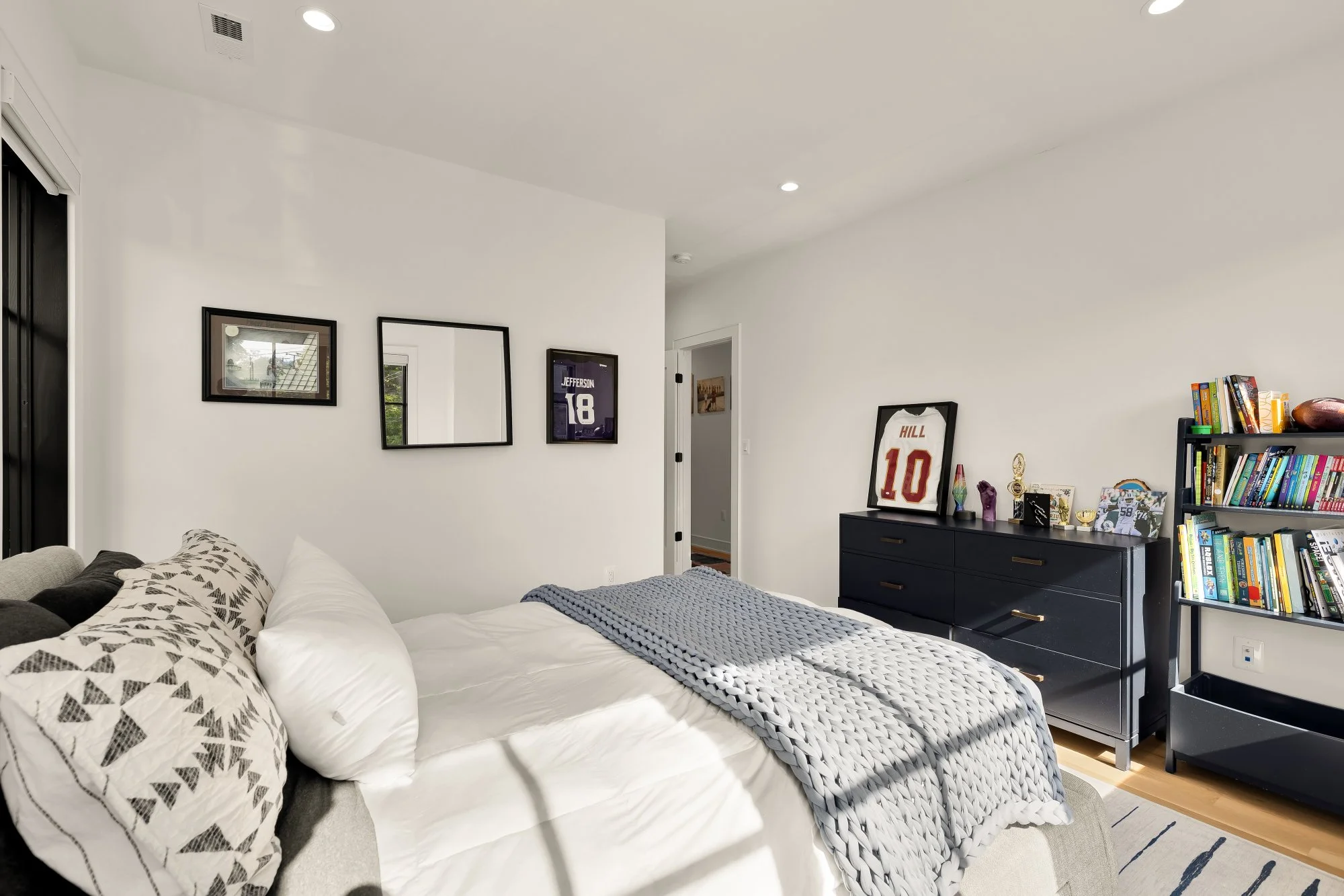 135 N Edgewood St-0081.jpg