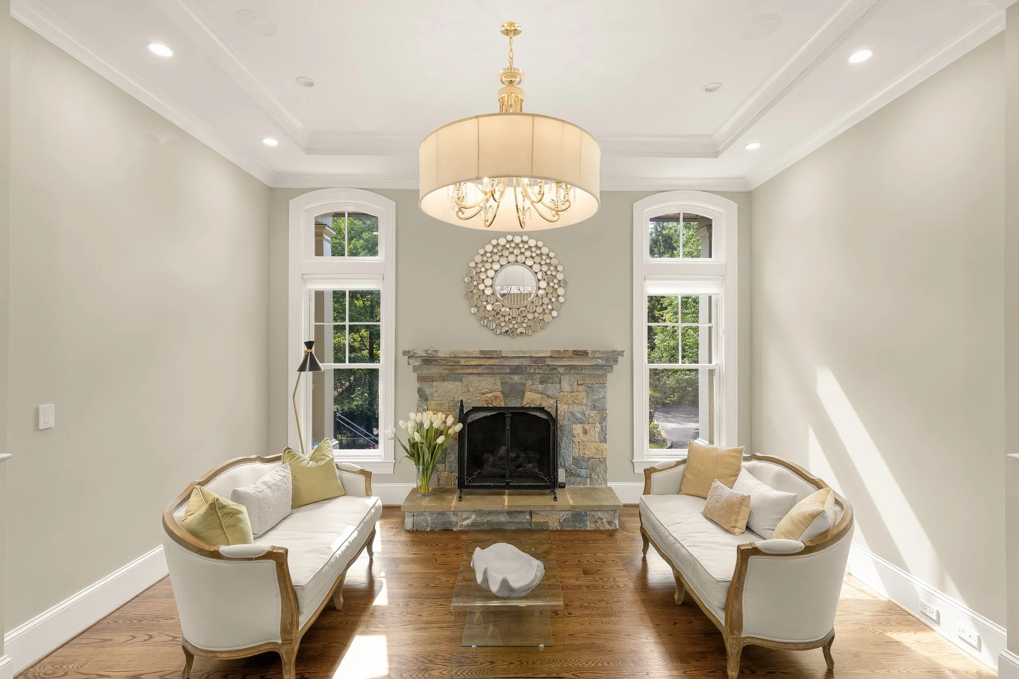 8819 Chalon Dr-0034.jpg