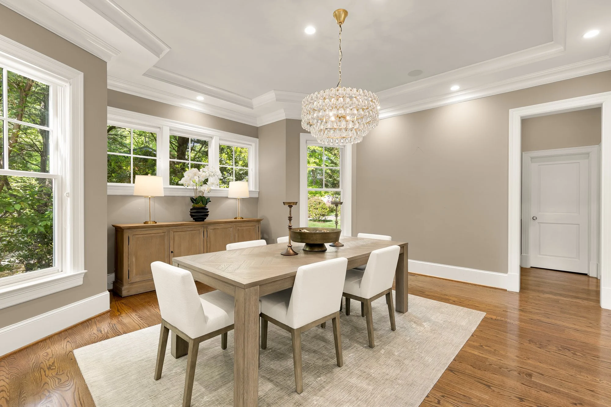 8819 Chalon Dr-0039.jpg
