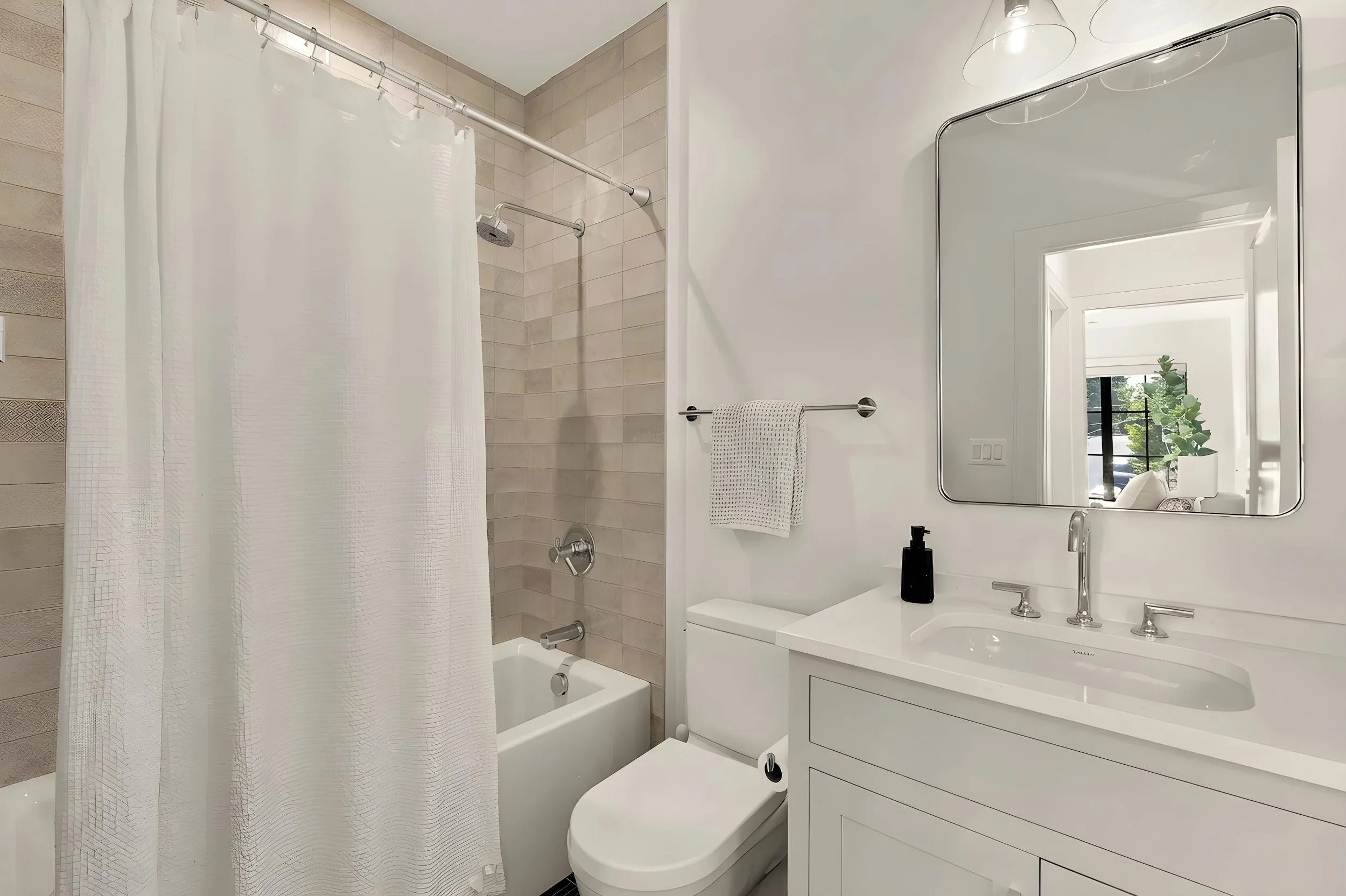 135 N Edgewood St-0078.jpg