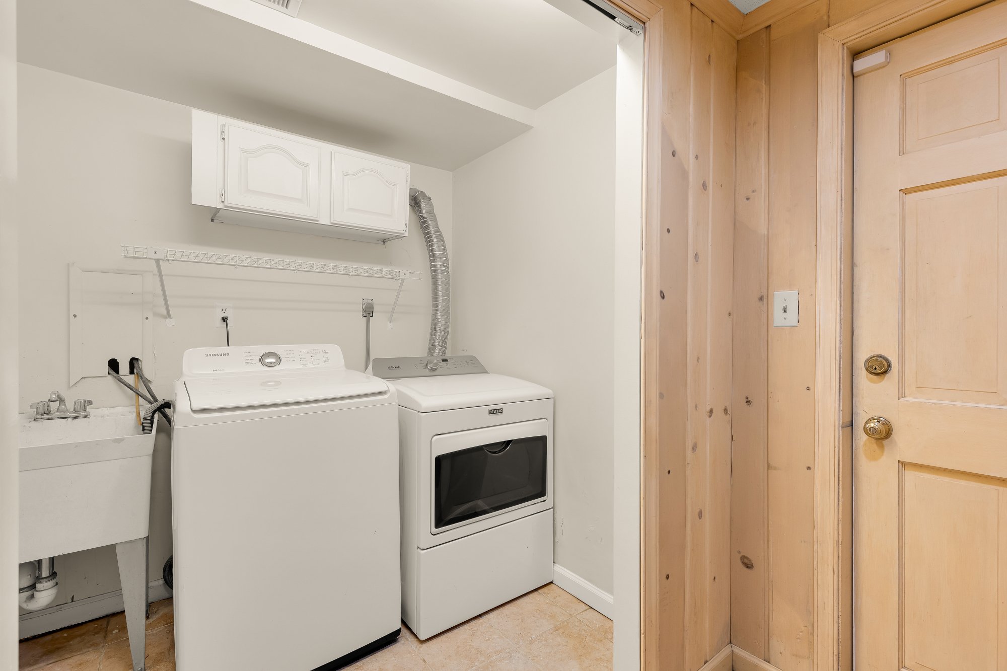 5806 Wilson Ln-0033.jpg