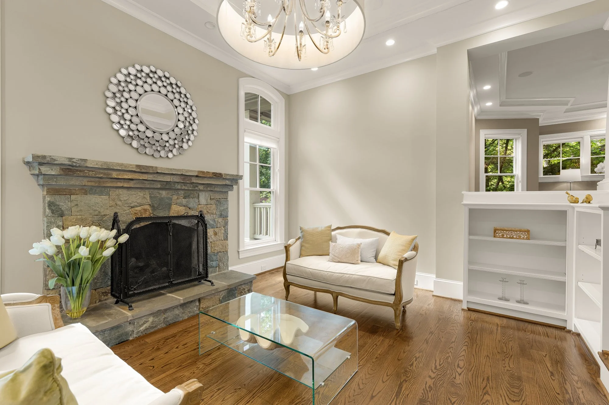 8819 Chalon Dr-0035.jpg