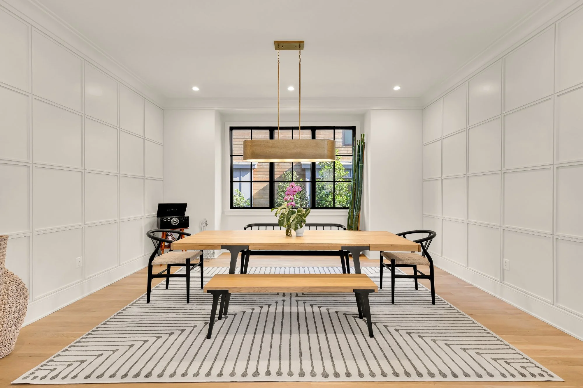 135 N Edgewood St-0015.jpg