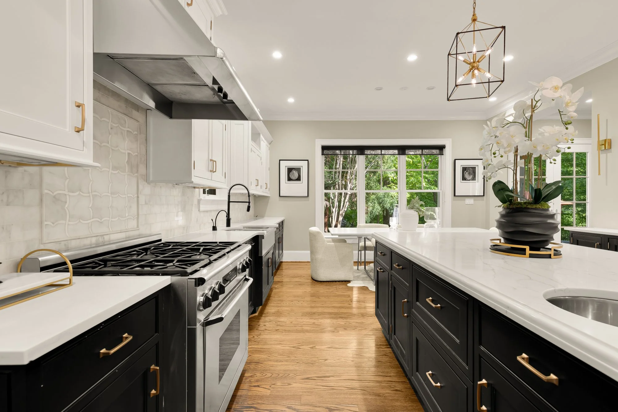 8819 Chalon Dr-0029.jpg