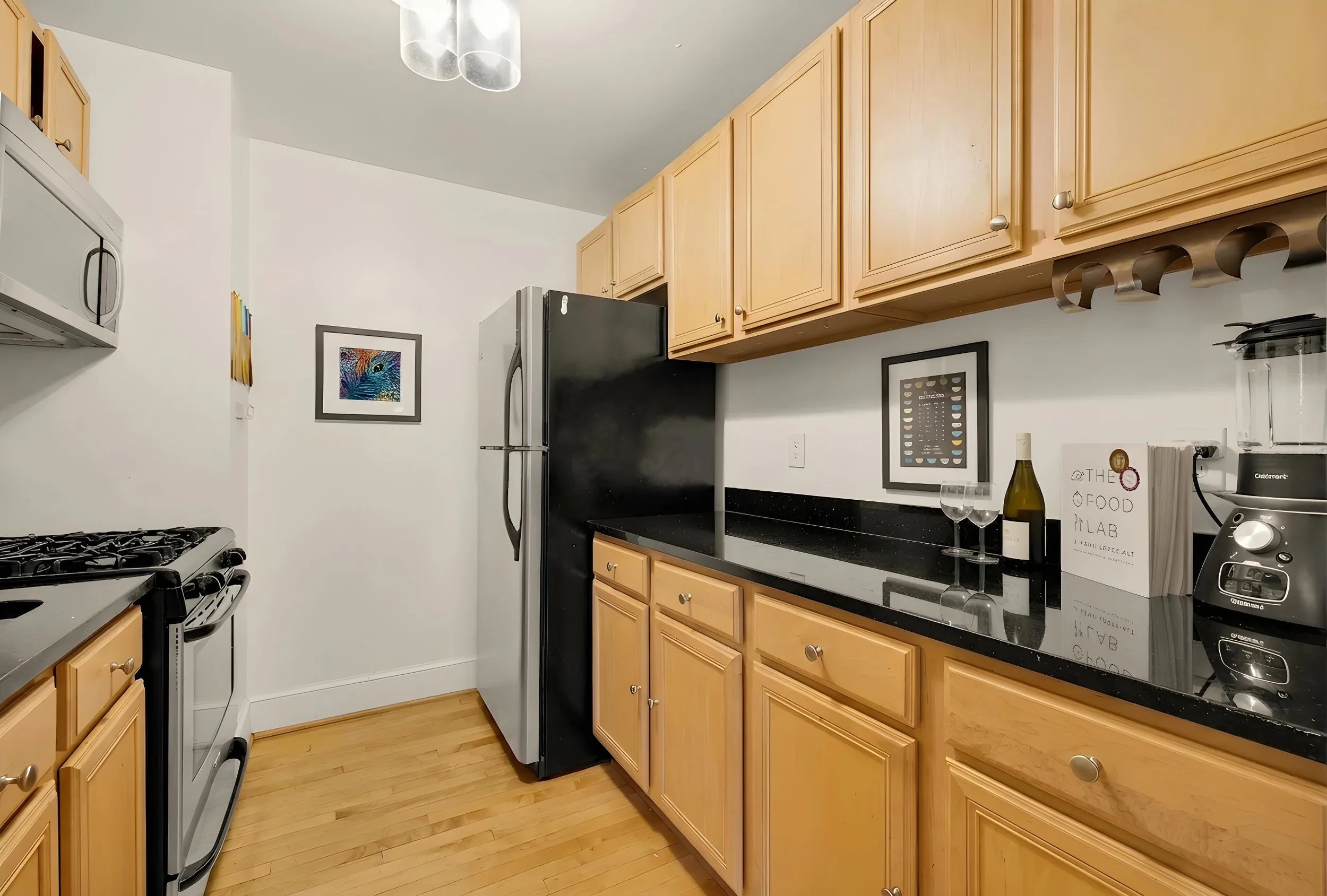 3060 16th St NW 102-0018.jpg