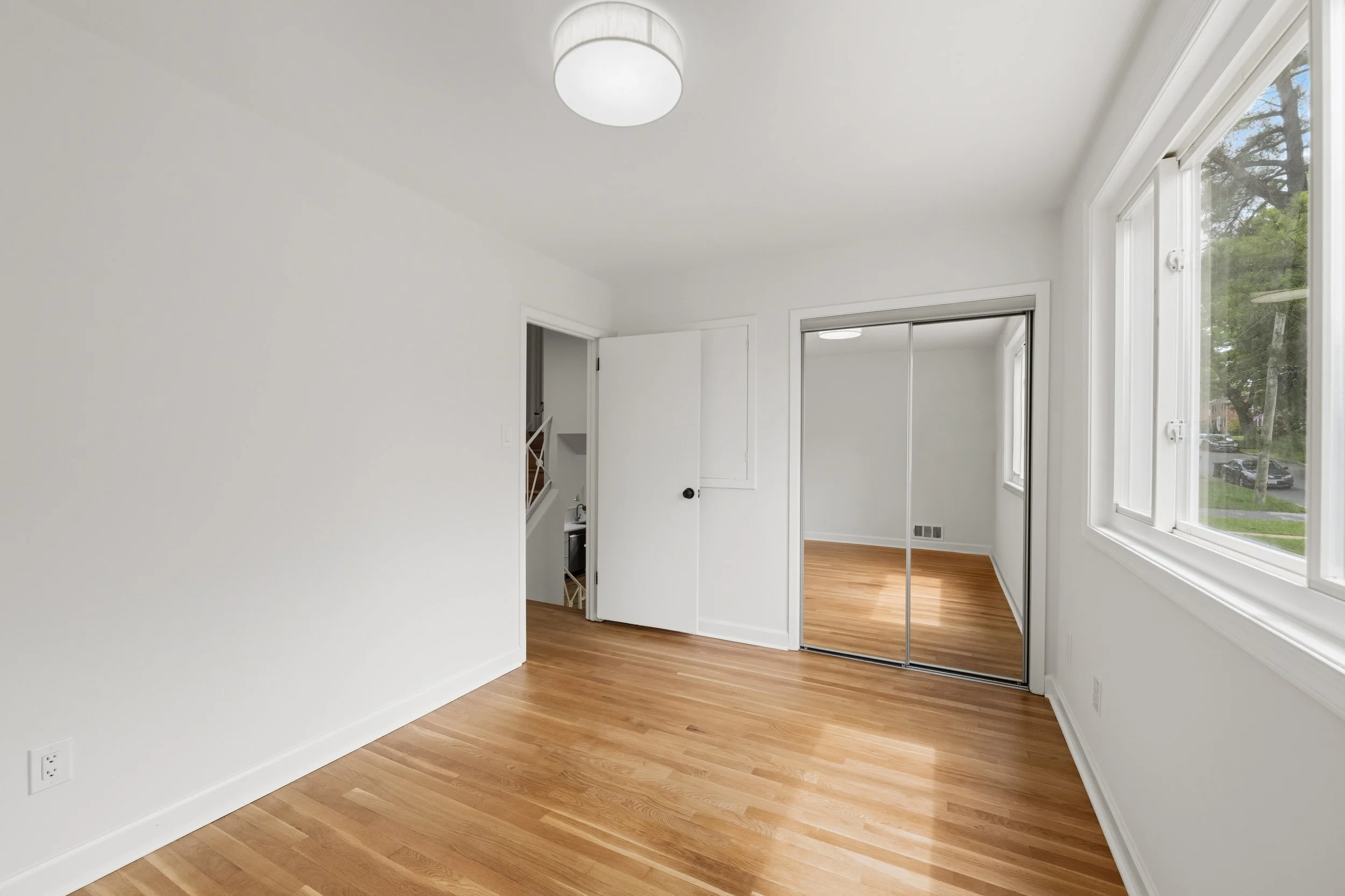 9912 Grayson Ave, Silver Spring, MD 20901, USA - 0011.jpg