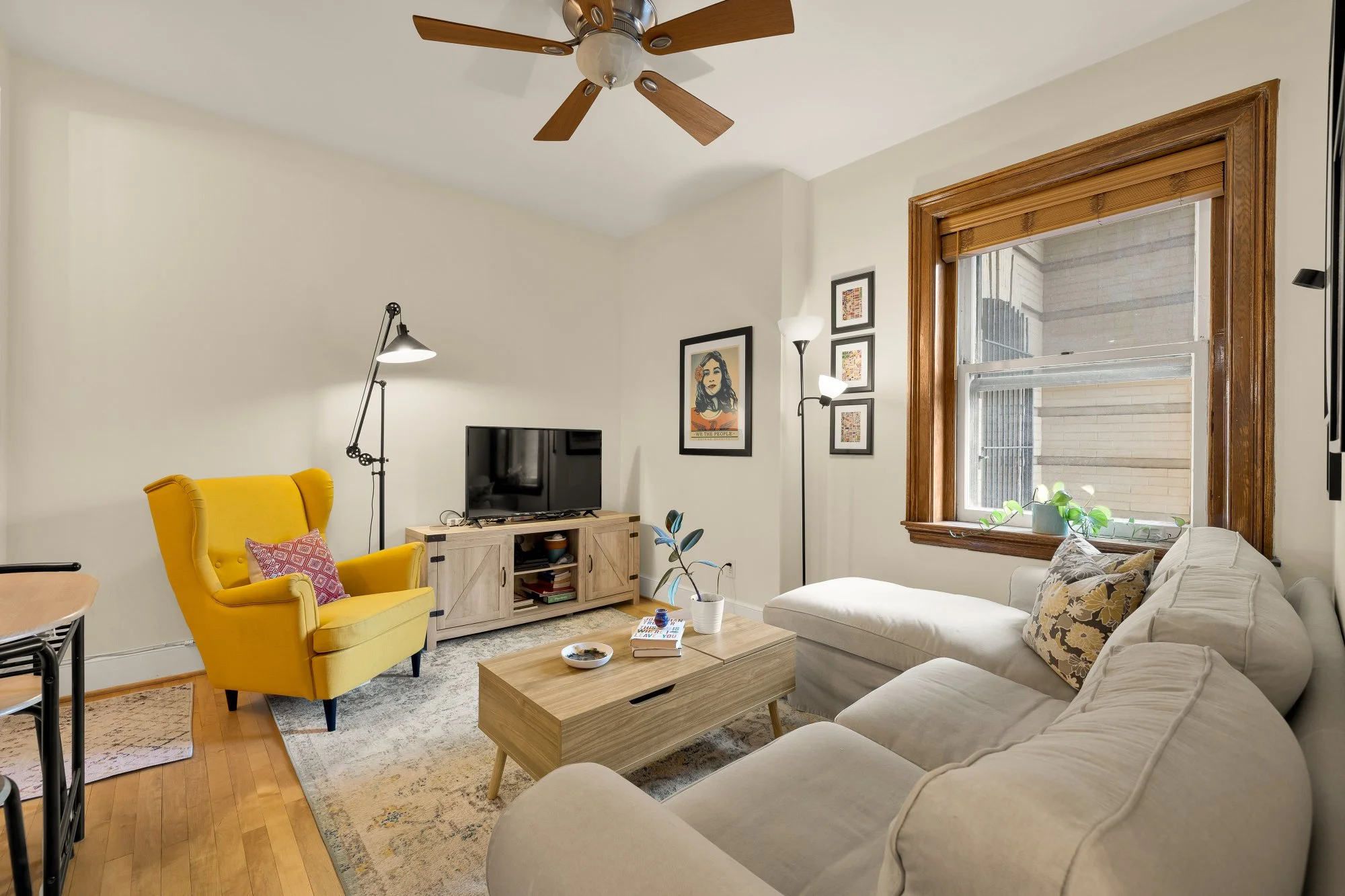 3060 16th St NW 102-0013.jpg