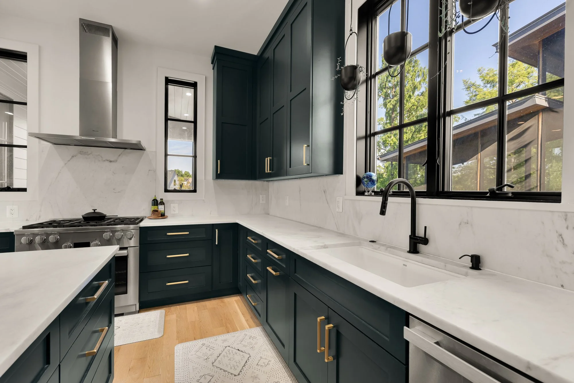 135 N Edgewood St-0029.jpg